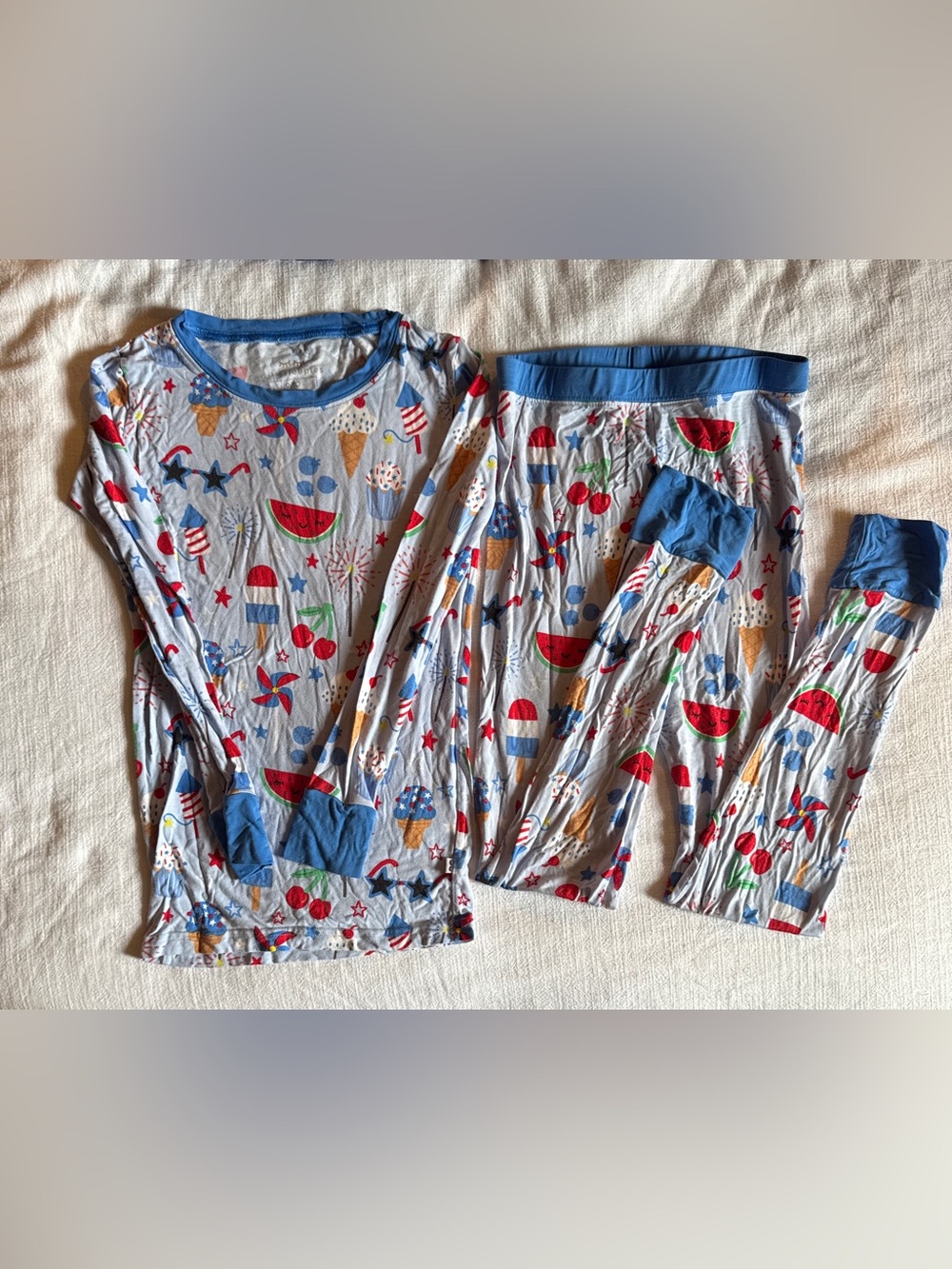 Little Sleepies 4th of July print 9/10